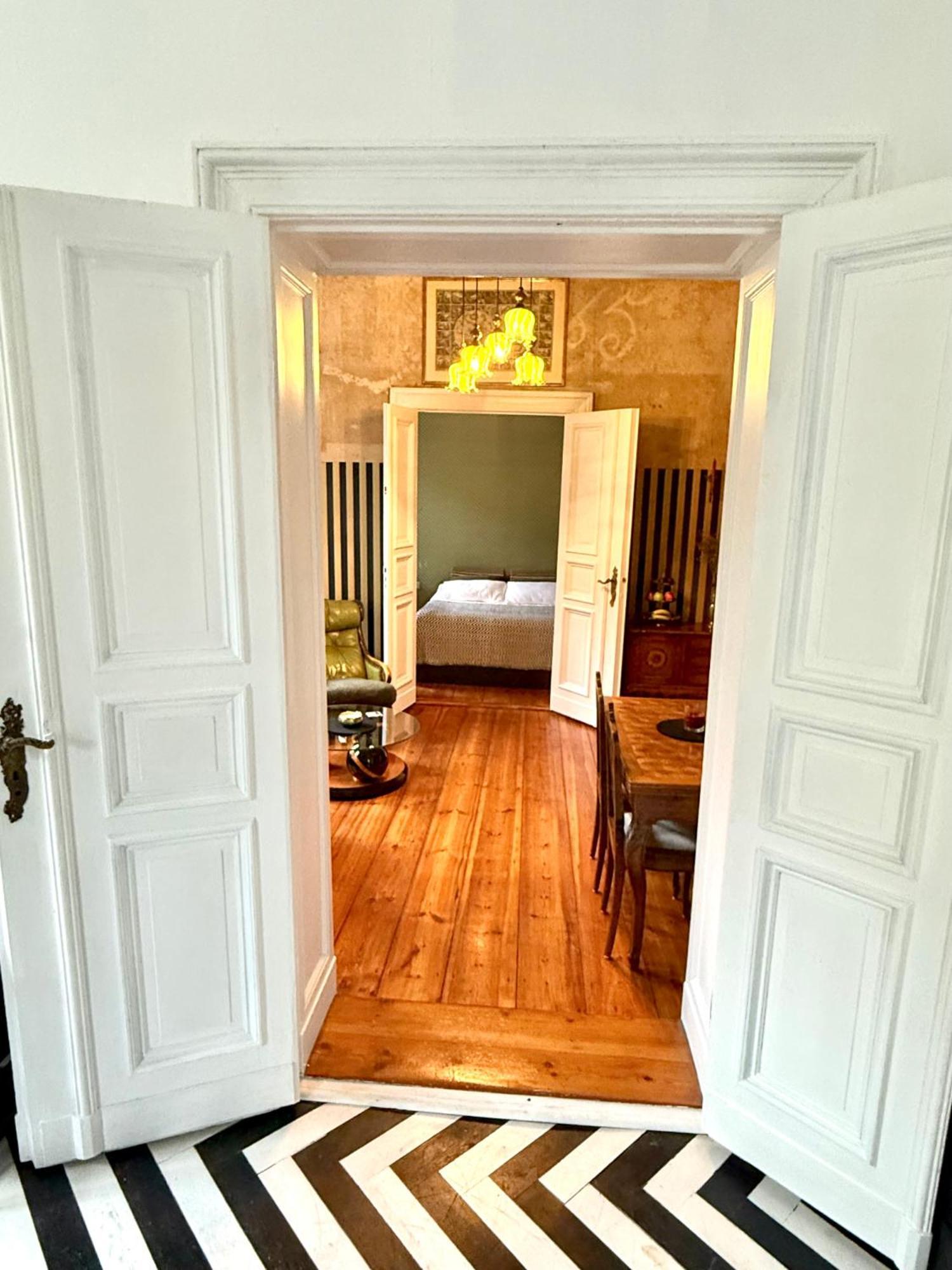 Appartement -neu- Vintage-flair In Kreuzberg Berlijn